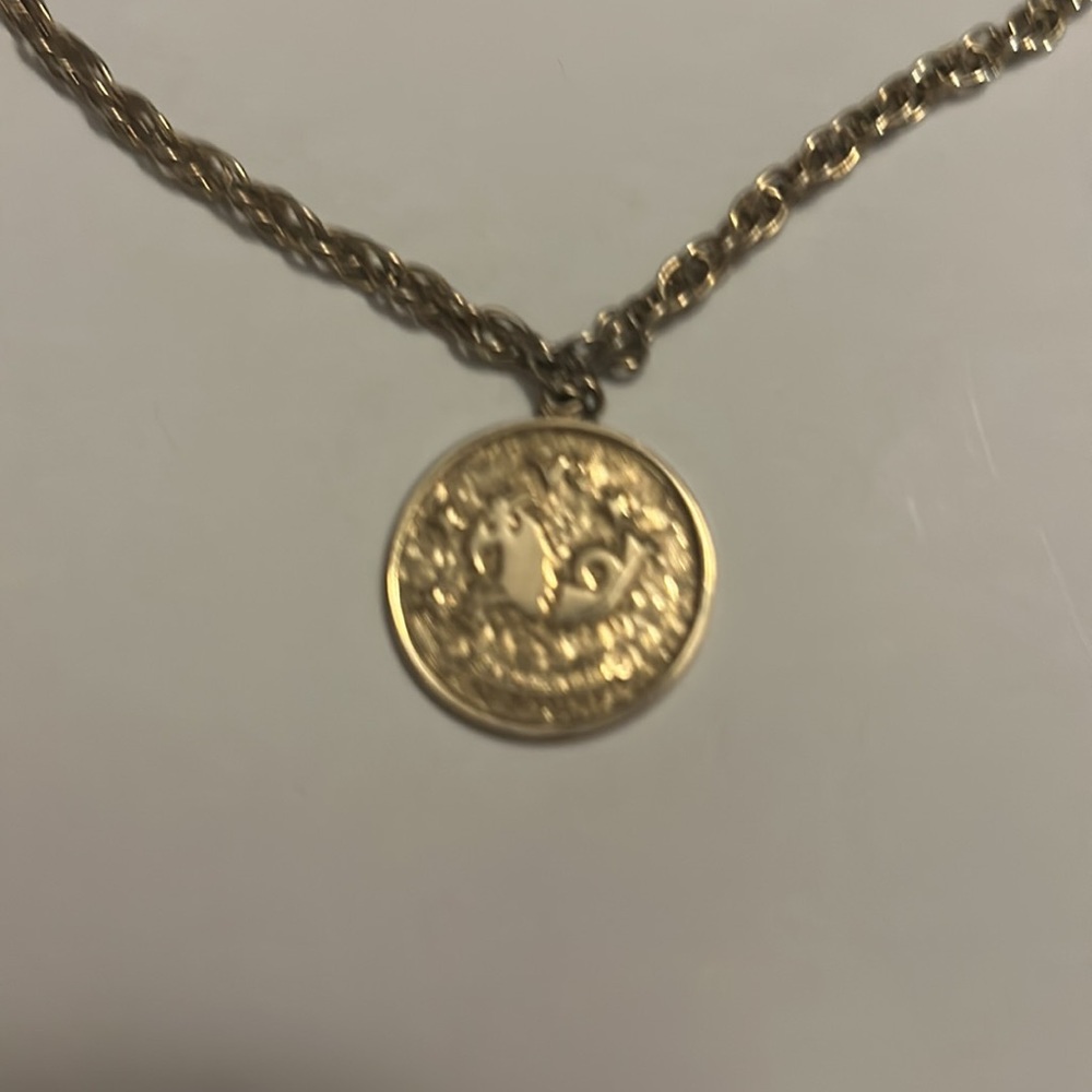 Vintage Sarah Coventry‎  Capricorn zodiac gold tone  necklace